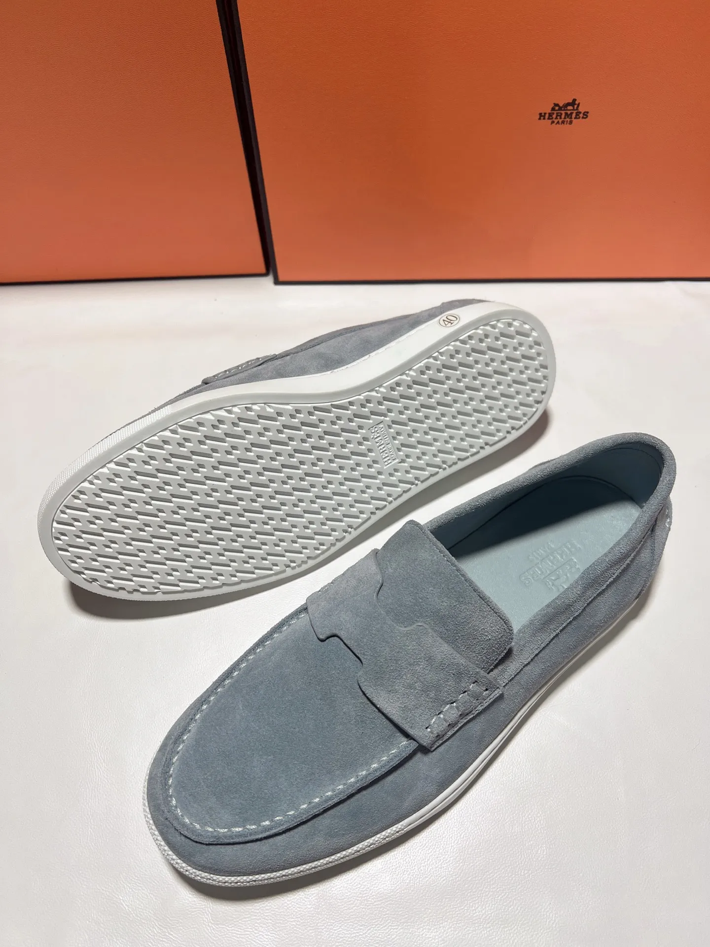 👟👟Ex-factory price 540👟👟 ♥2025 HERMES The latest hot model, the official website is developed simultaneously, original quality Size: Women's size 36/46